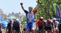 Tour-dItalie-2022-Arnaud-Demare-simpose-sur-la-5eme-etape-1-768x427.png